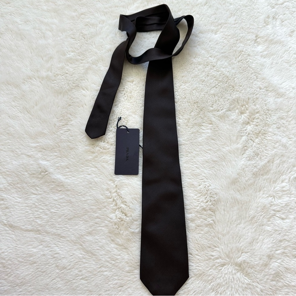 NWT!!! Prada silk tie Retail 450$